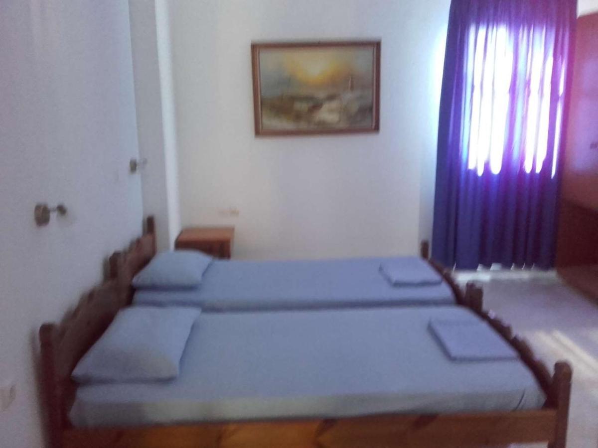 Nikos Apartments Lefkos  Exterior photo